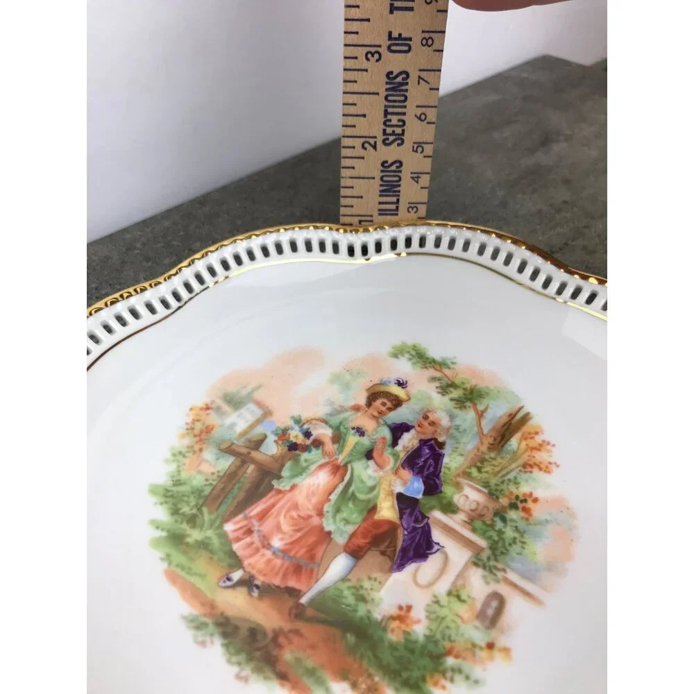 Vintage Schumann Arzberg Germany Porcelain Dish Scalloped Gold Trim Man/Woman - Picture 7 of 8